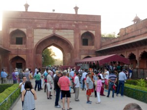 Agra Taj Mahal Bier-Traveller (125)